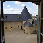 3 Avec Piscine Au Chateau De * Charbogne