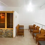 Holiday home 3 Avec Piscine Au Chateau De