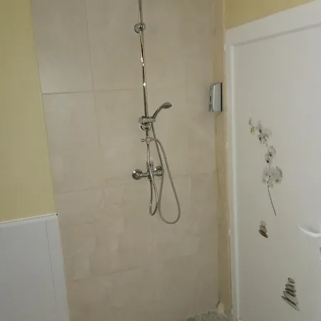 3 Avec Piscine Au Chateau De Charbogne