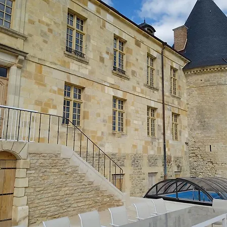 Prázdninový dům 3 Avec Piscine Au Chateau De Charbogne